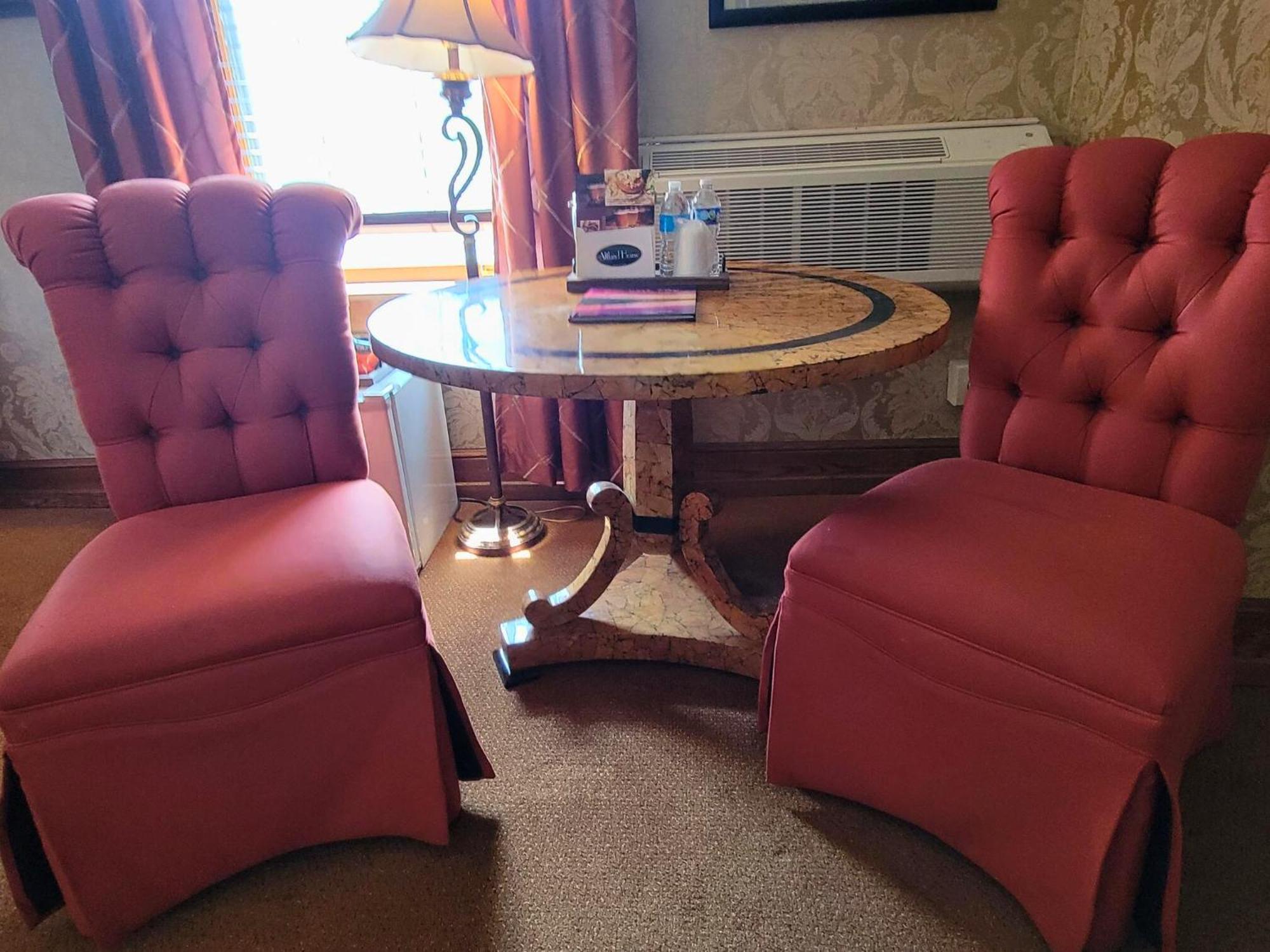 Altland House Inn & Suites Abbottstown Luaran gambar