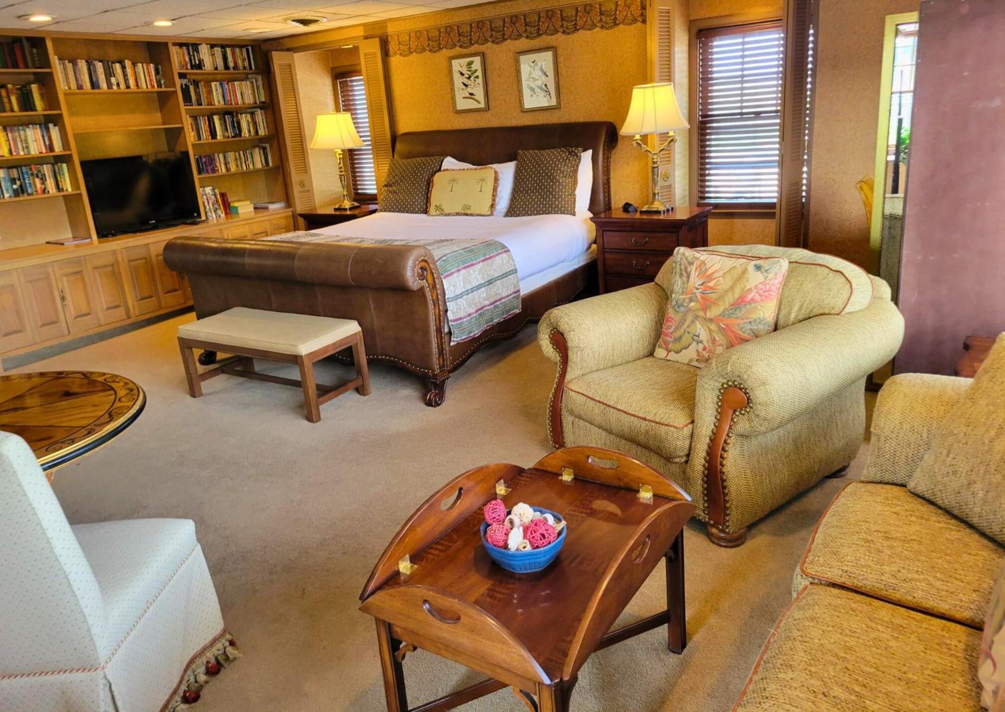 Altland House Inn & Suites Abbottstown Luaran gambar