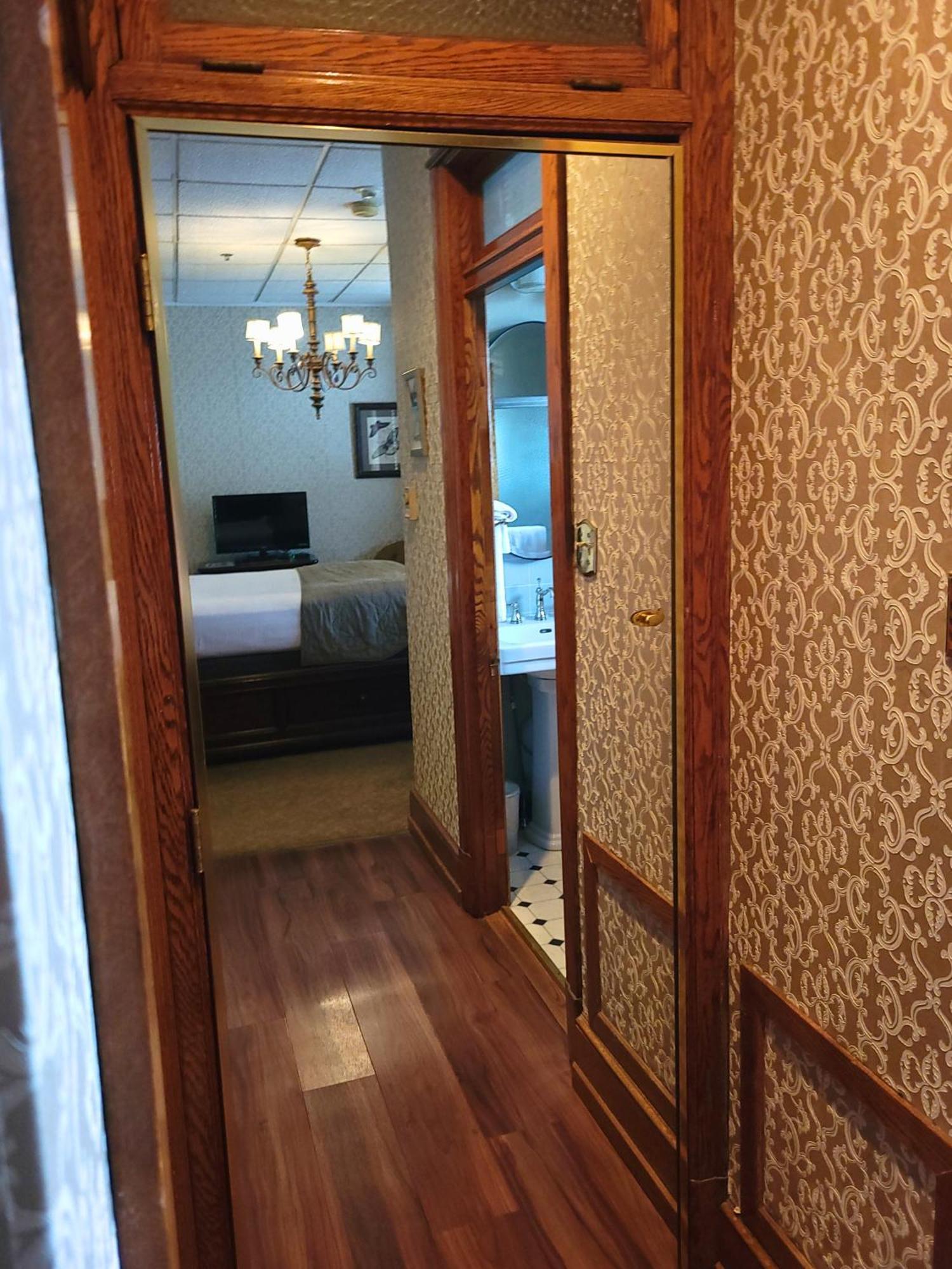 Altland House Inn & Suites Abbottstown Luaran gambar